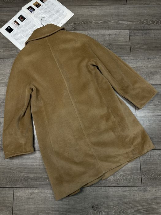 Фірмове вовняне пальто MaxMara