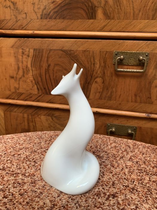 Figurka porcelanoa Lis Jaroslav Ježek