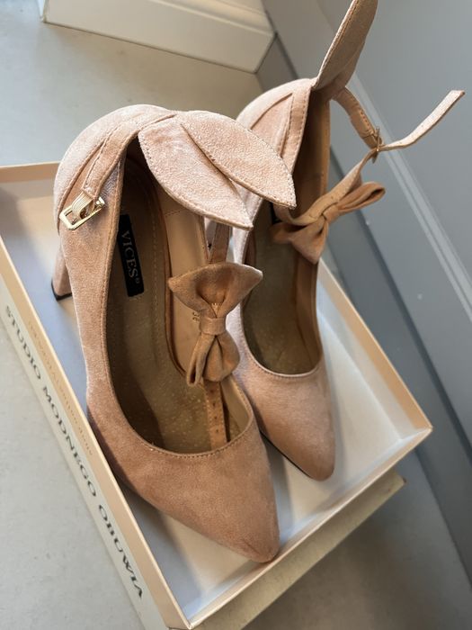 Buty na obcasie rozowe Vices 36
