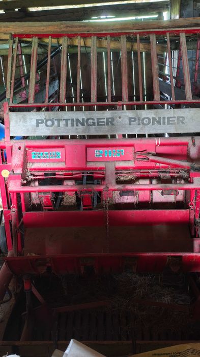 Przyczepa samozbierająca Pottinger Pionier