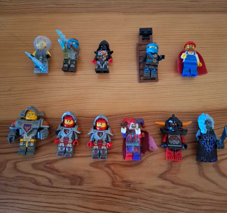 Lego - Bonecos / Figuras Nexo Knights e Ninjago ( Antigos )