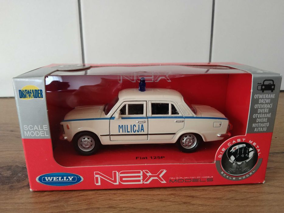 Samochodzik milicja metalowy