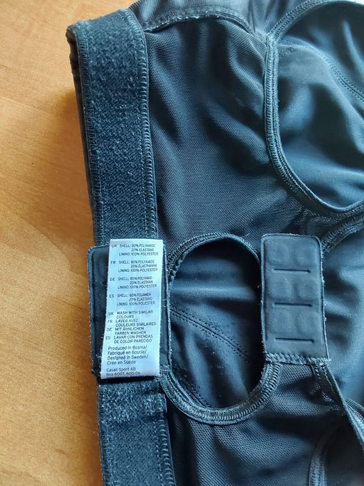 Zestaw sportowy damski S/M w bardzo dobrym stanie + gratis