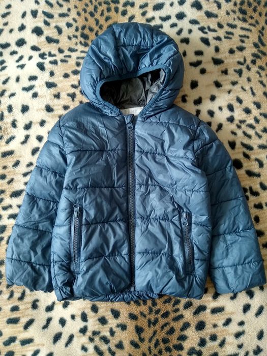 Куртка весна-осень на флисе на 4 года