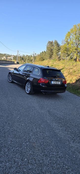 BMW  318D E91 2011