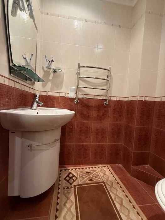 Продам 3 кімнатну квартиру на Ближньому Замості 4904
