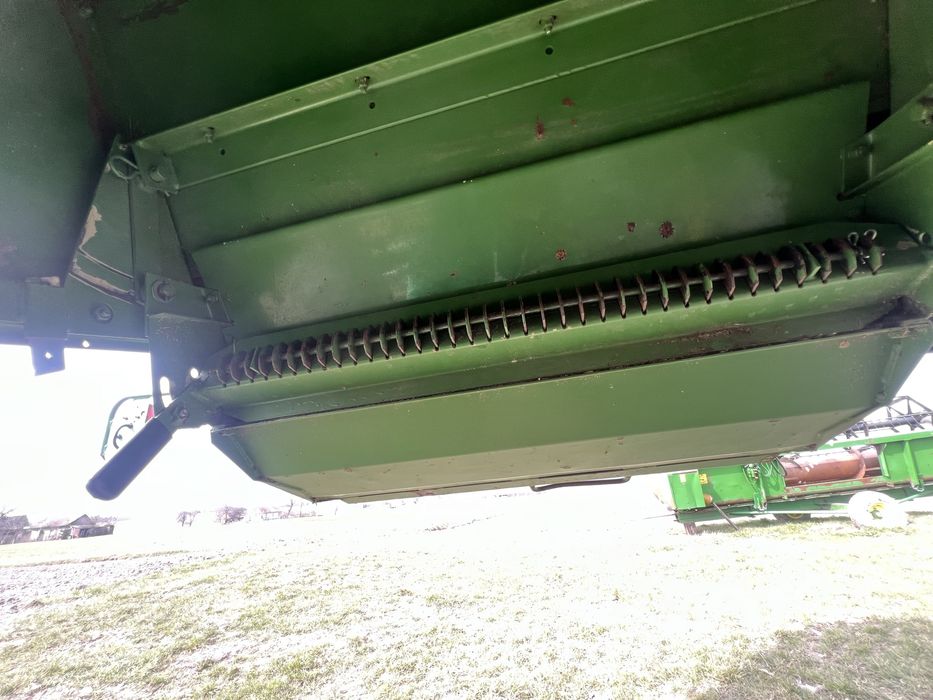 Свіжопривезений комбайн JOHN DEERE 1157 жатка Шумахер