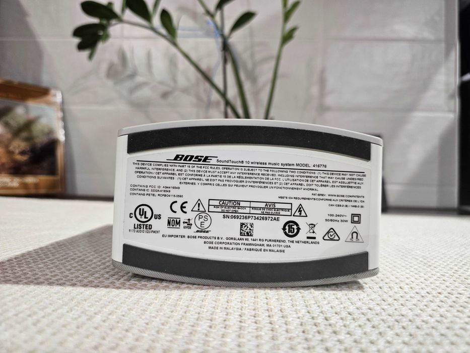 Акустика BOSE SoundTouch 10 Bluetooth, Wi-Fi, AUX