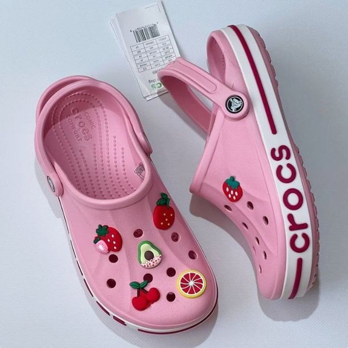 Жіночі шльпанці  Crocs bayaband  pink