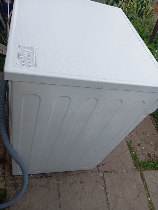 Продам стиральную машину б/у LG Direct Drive на 8 кг