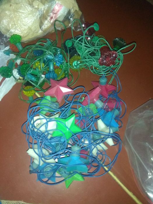 Продам   новые статуэтки Лошадкиигрушки