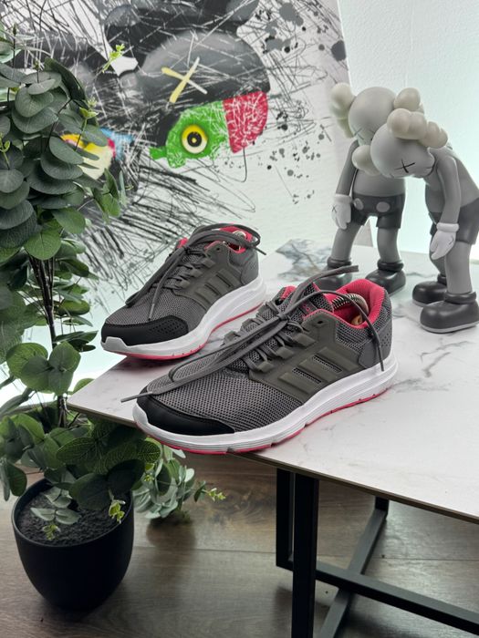 Кросівки Adidas Galaxy 39 розмір Е8977