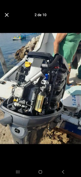 Barco de recreio com motor de 60cv