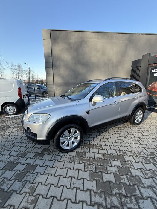 Продам Chevrolet Captiva