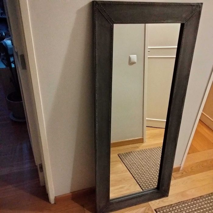 Espelho com moldura de Camurça (60cmX140cm)