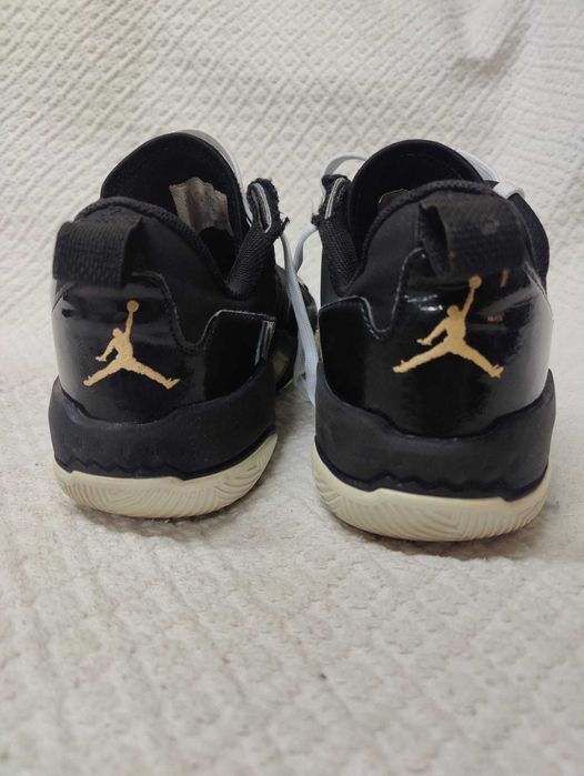 Sapatilhas Nike Air Jordan tam. 42 em ótimo estado