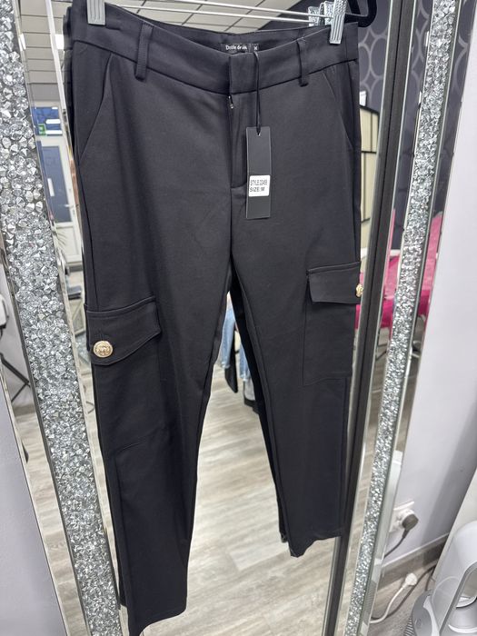 Spodnie Rzmiar M Z Kieszeniami