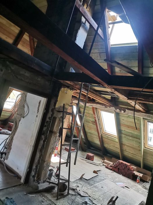 Montaż / wymiana okien dachowych