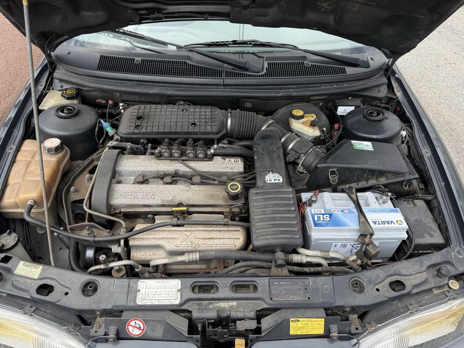 Ford Mondeo 1.8 ano 1993