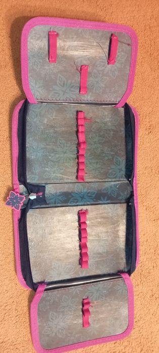 Piórnik dla dziewczynki Kraina Lodu