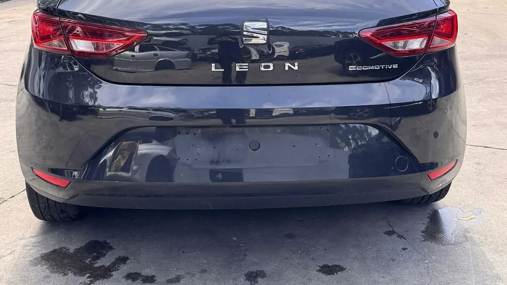 Pára-choques trás SEAT Leon (5F1)
