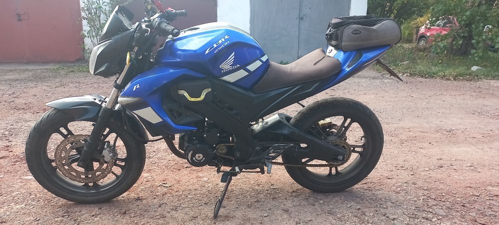 Продам мотоцикл Viper v250 R1-NK