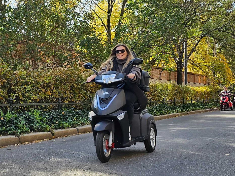 Skuter elektryczny Electroride Fasti 3 Max, czarny