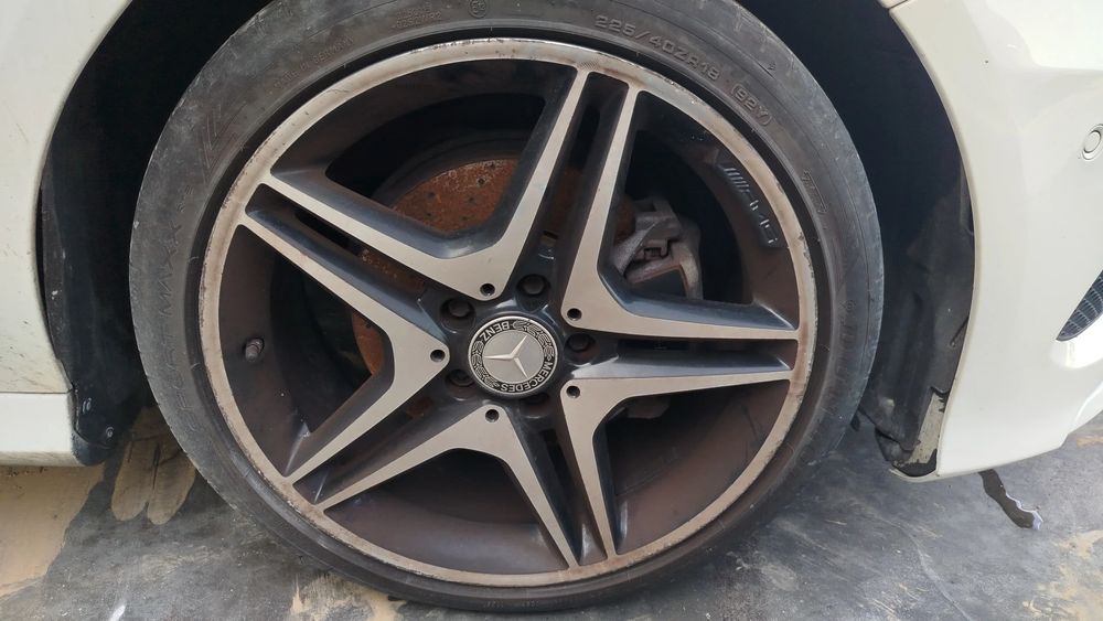 Conjunto de jantes MERCEDES-BENZ Classe A (W176)