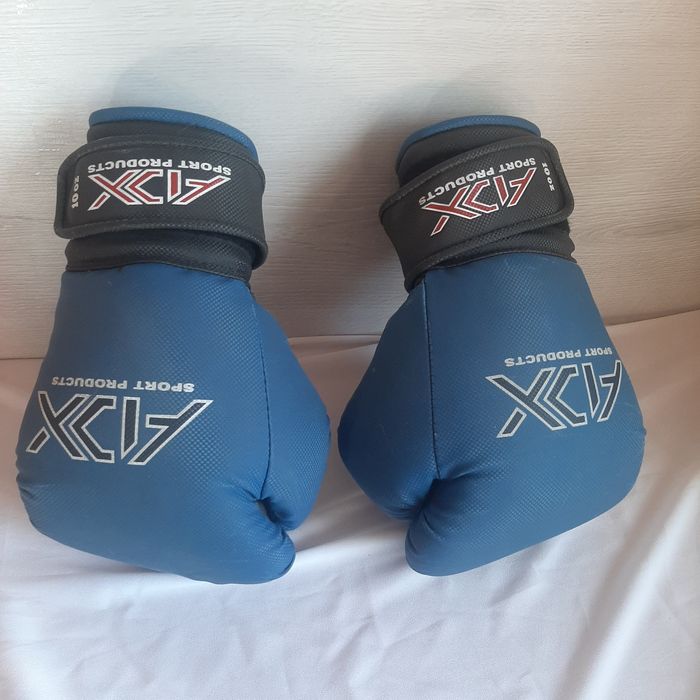 Боксерські перчатки таеквондо спорт сині рукавиціі переросли професійн
