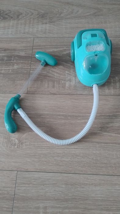 Дитячий пилосос б/в