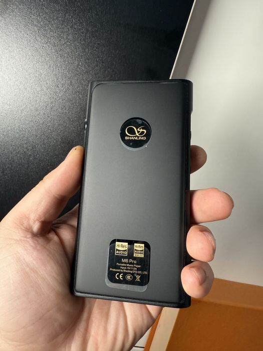 Hi-Res плеєр Shanling M6 Pro Black