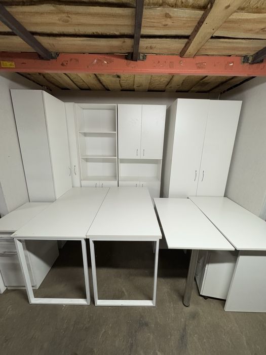 Офісні меблі б/у (стіл, крісло, шафа, тумба, комод)