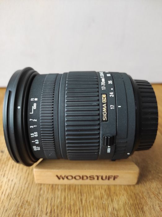 Объектив Sigma DC 17-70