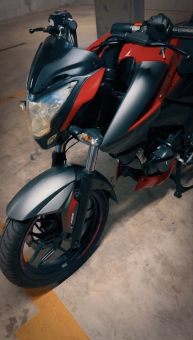 Moto Pulsar NS 200 ABS nova