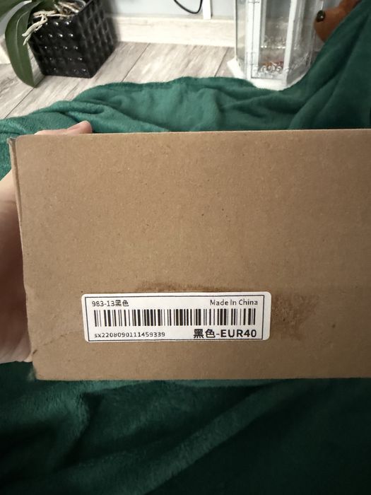 Buty na korku z kokardka