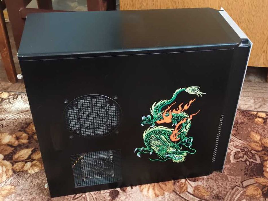 корпус FRONTIER Gladiator ATX