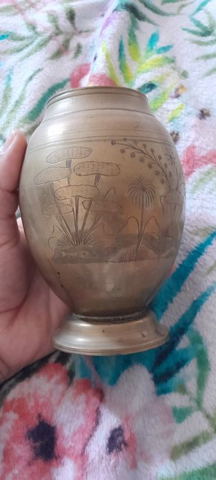 Jarras medias antigas