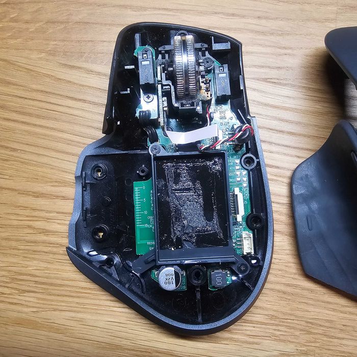 Rato Logitech Mx Master 3 - PARA PEÇAS