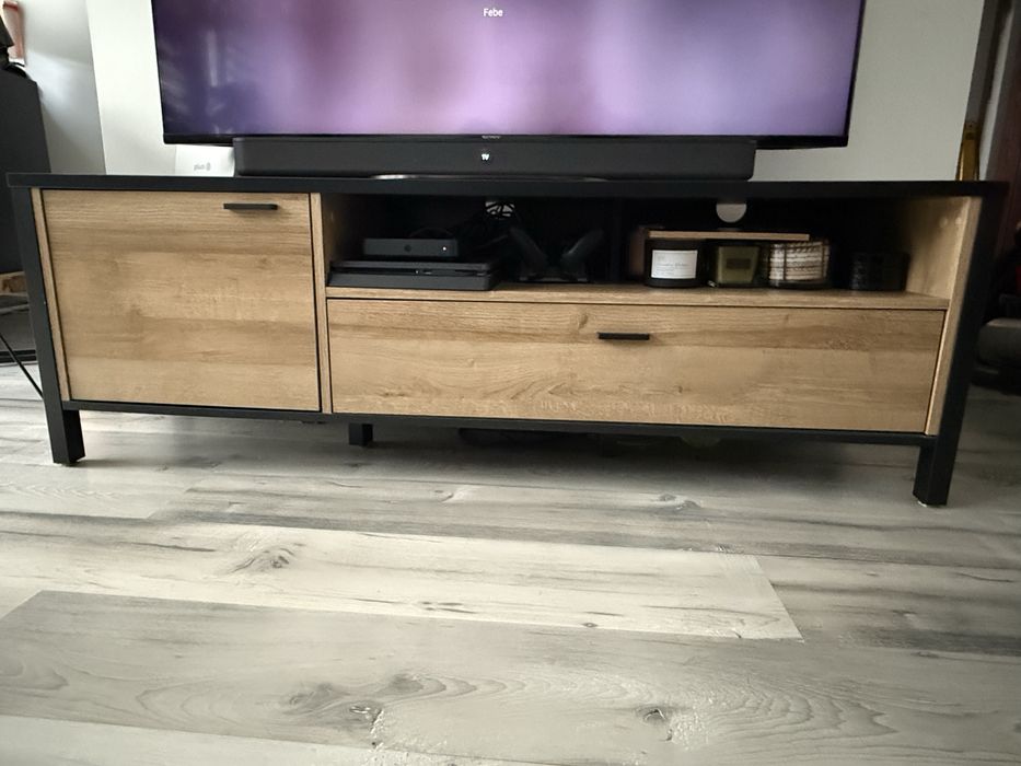 Witryna i szafka RTV