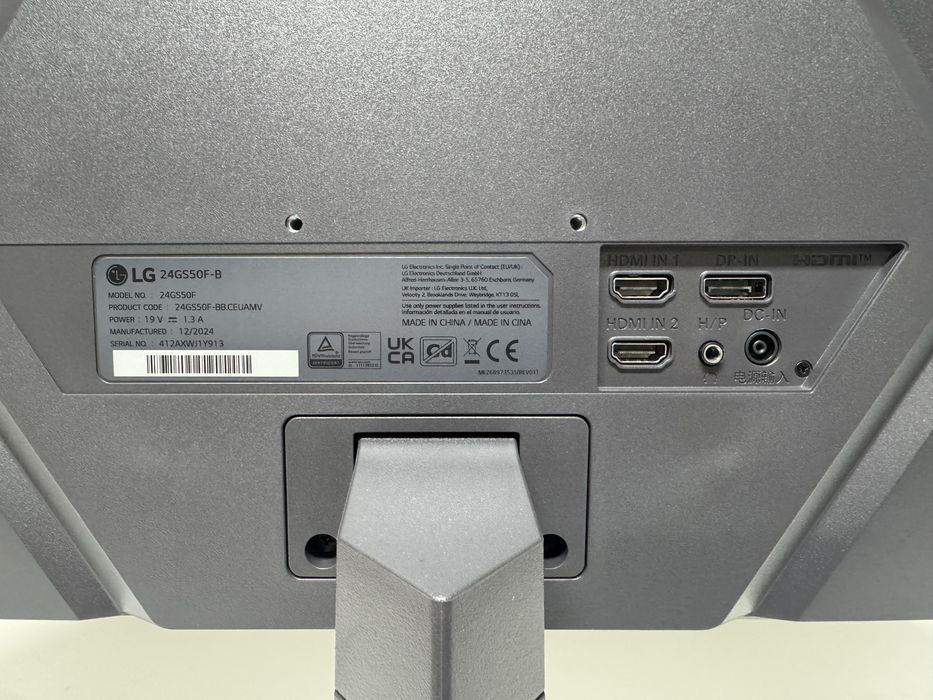 Monitor Gaming LG UltraGear 24" 180Hz - Impecável (como novo)