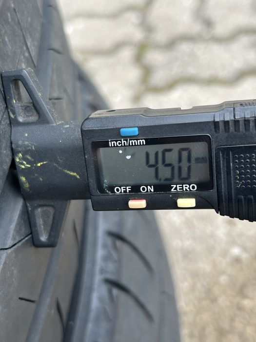 55 Opony Letnie Bridgestone 265/45/21 Bardzo Ładne