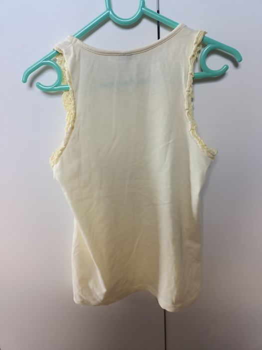 T-shirt na szelkach dziewczęcy