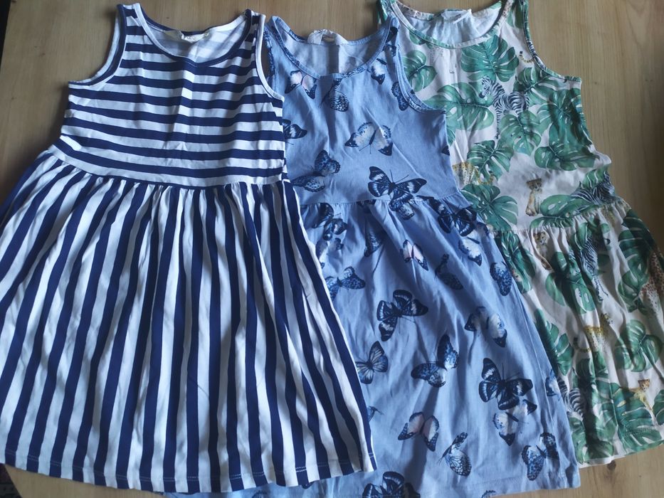 3 używane sukienki H&M r. 110/116