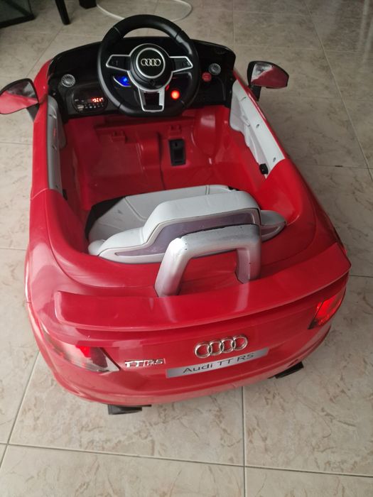 Carro a bateria para crianças com comando 12v