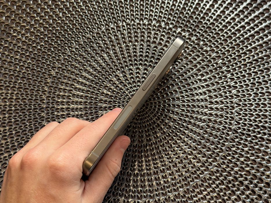 Apple Iphone 15 Pro 256GB Natural Neverlock Батарея 88%