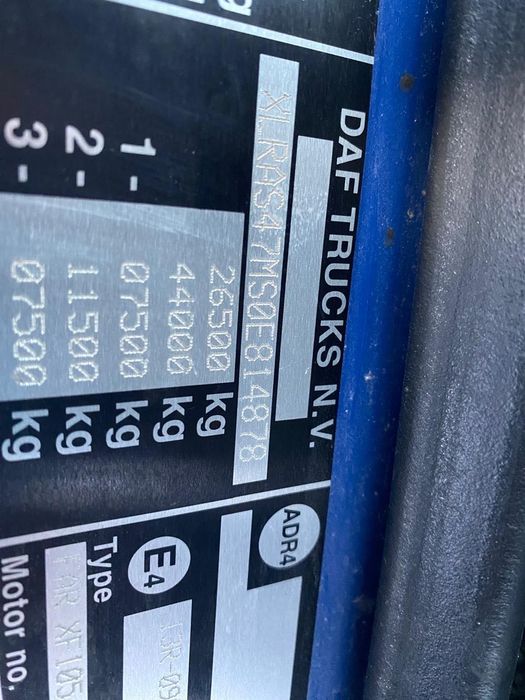 Авто DAF XF 105460 -2008   грузовой контейнеровоз - зерновоз