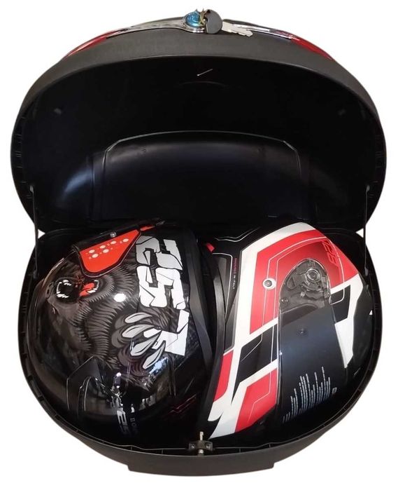 Nowy Kufer Centralny Czarny Mat Czerwony Odblask 51L