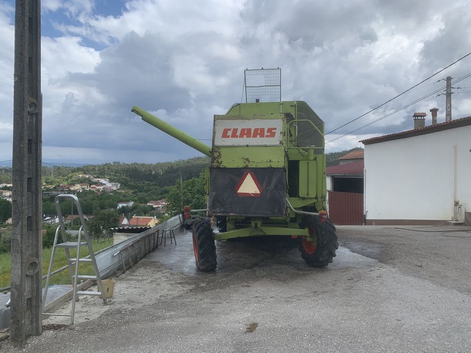 Ceifeira Claas Dominator 48s