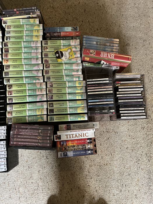 Vhs, dvd’s, cd variados