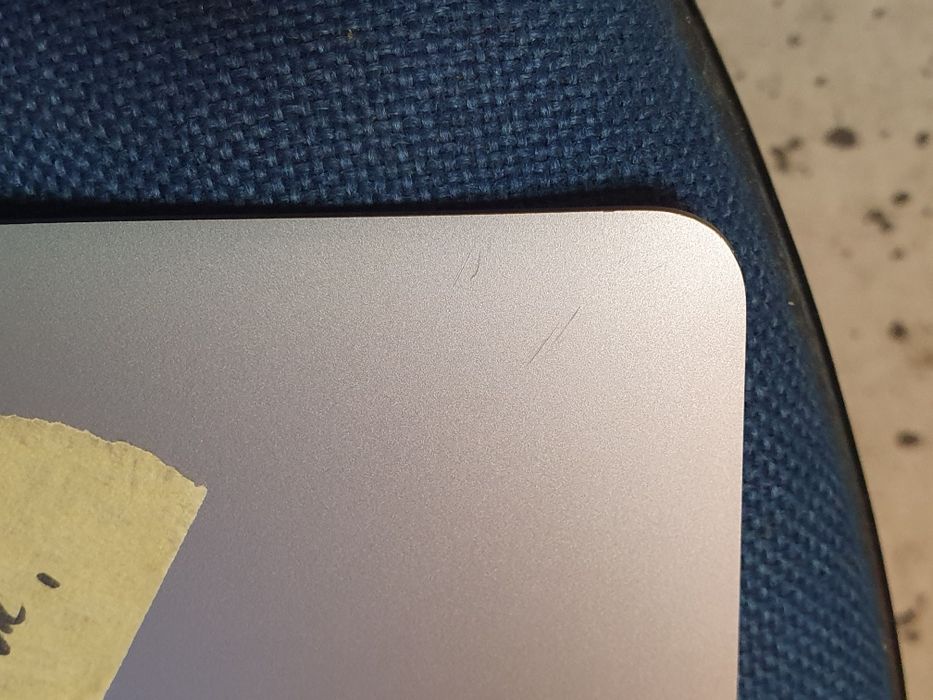 Дисплей матриця apple macbook pro a2141 space gray  гарний